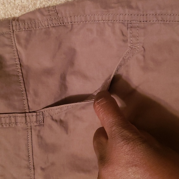 Columbia Women's Brown Shorts - Picture 8 of 14